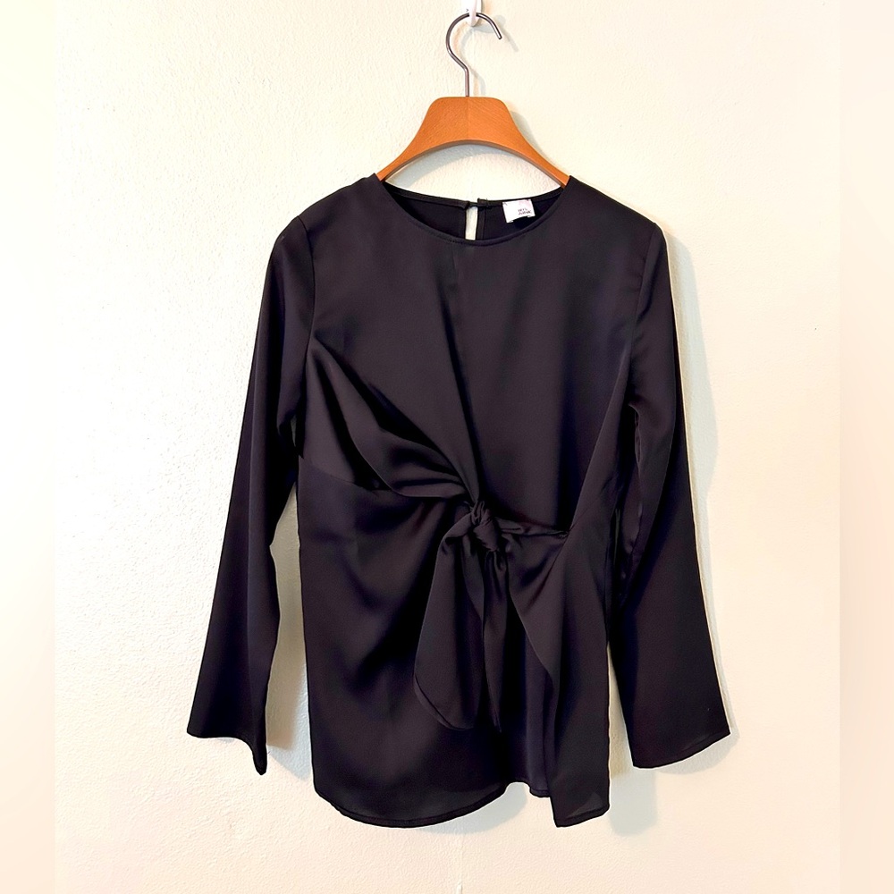Iris & Ink Black Long Sleeve Blouse with Tie Front and Crew Neck
